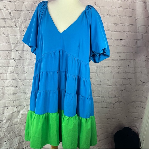 Entro boutique Blue Green color blocked ruffle tier Dress sz 1X flowy  v-neck - Picture 1 of 8